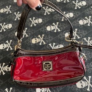 Dooney & Bourke shoulder patent leather bag